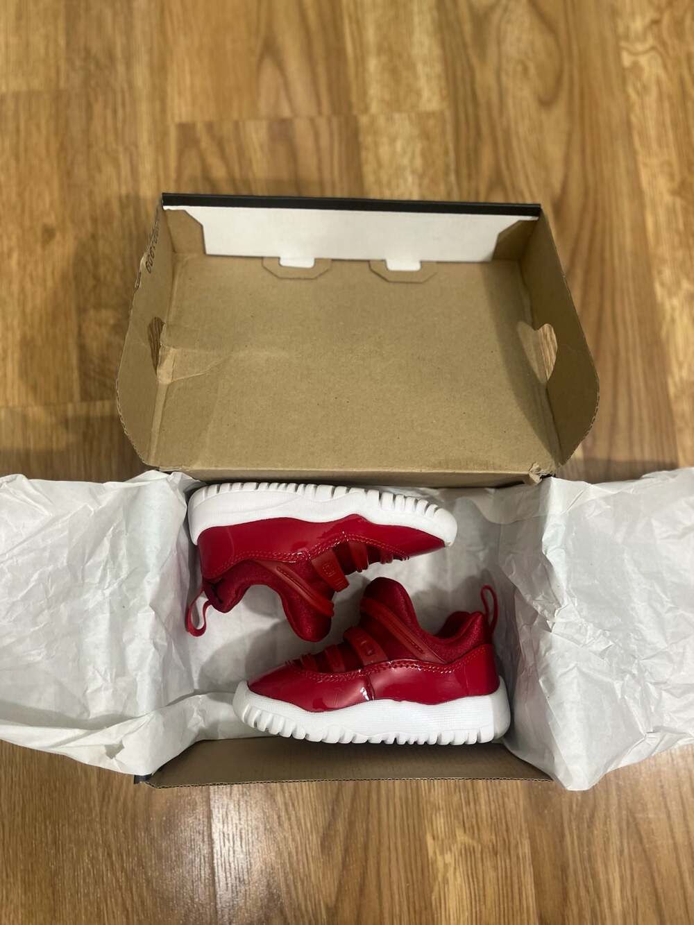 Jordan 11 Retro Little Flex TD 'Gym Red' Toddler Sneakers BQ7102-623